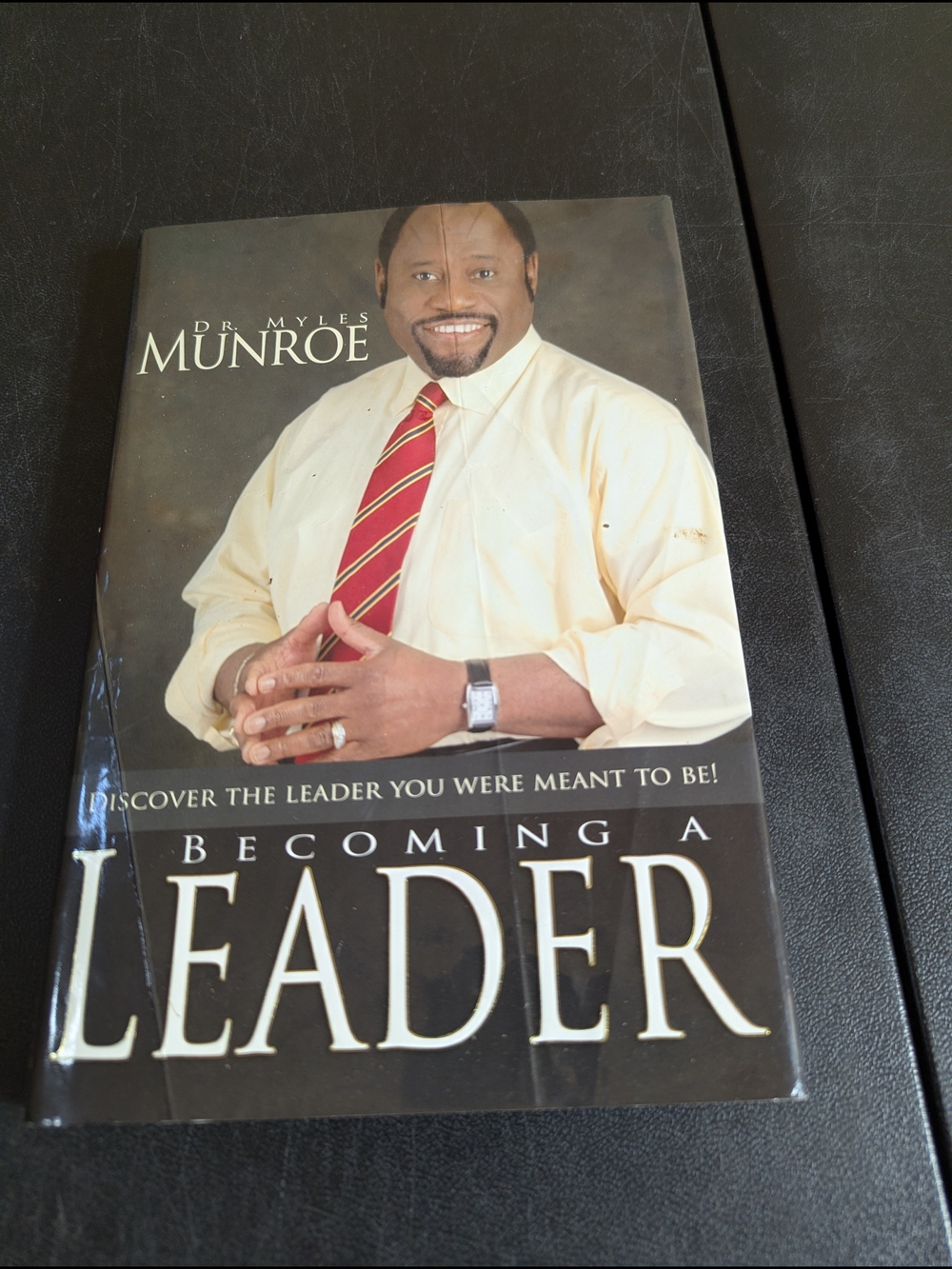 "Becoming a Leader" Paperback - White